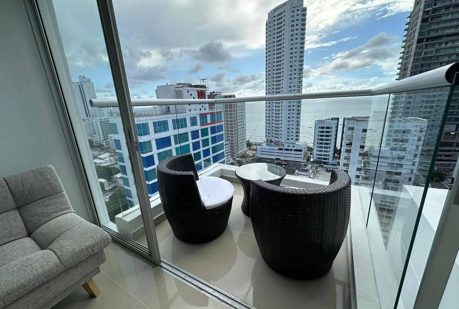 Magnoloft Bocagrande Apartamento *